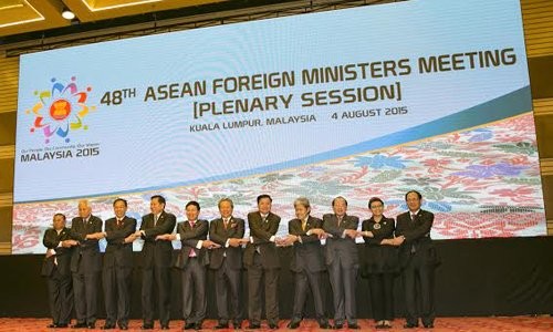 ASEAN Foreign Ministers Meeting opens in Malaysia - ảnh 1